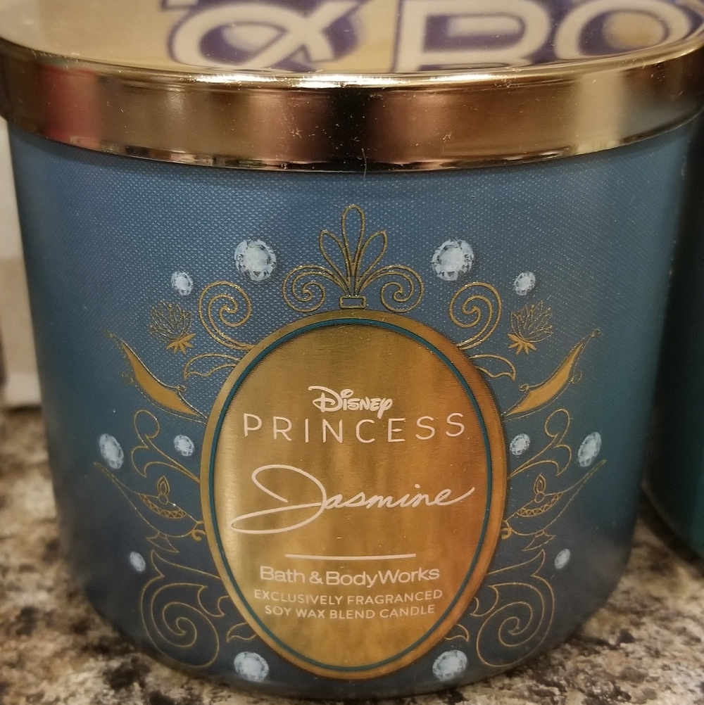 DISNEY PRINCESS ARIEL AND JASMINE